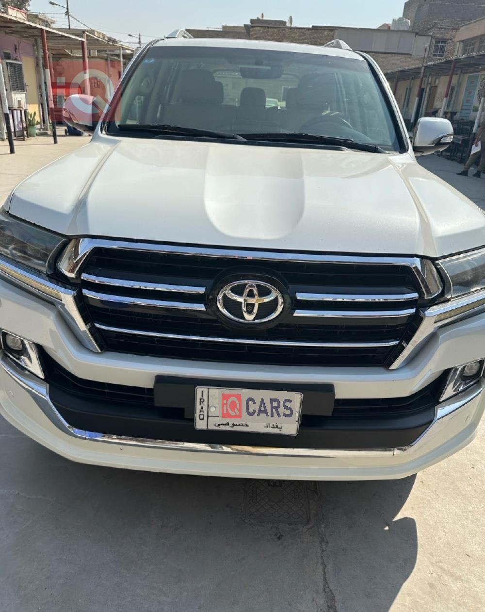 تويوتا لاندكروزر